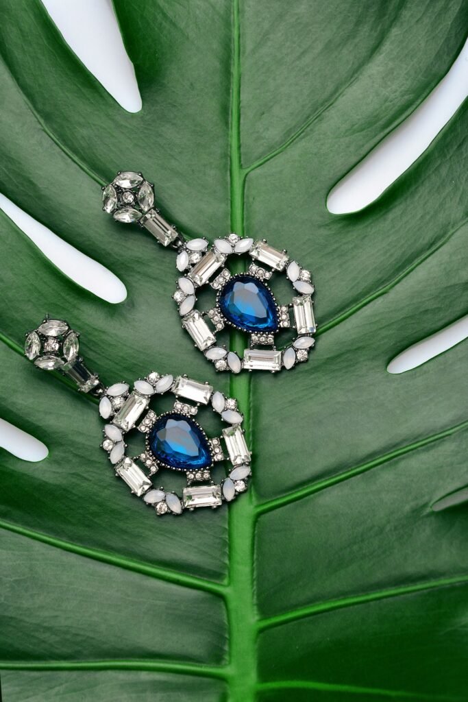 Orbit Pendant